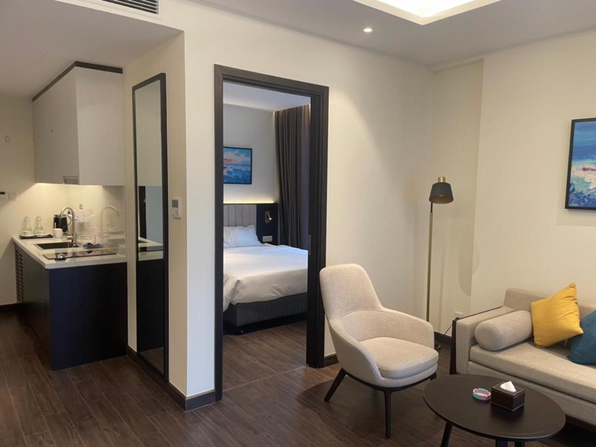 The Sapphire Residence S2 Ha Long Exteriör bild