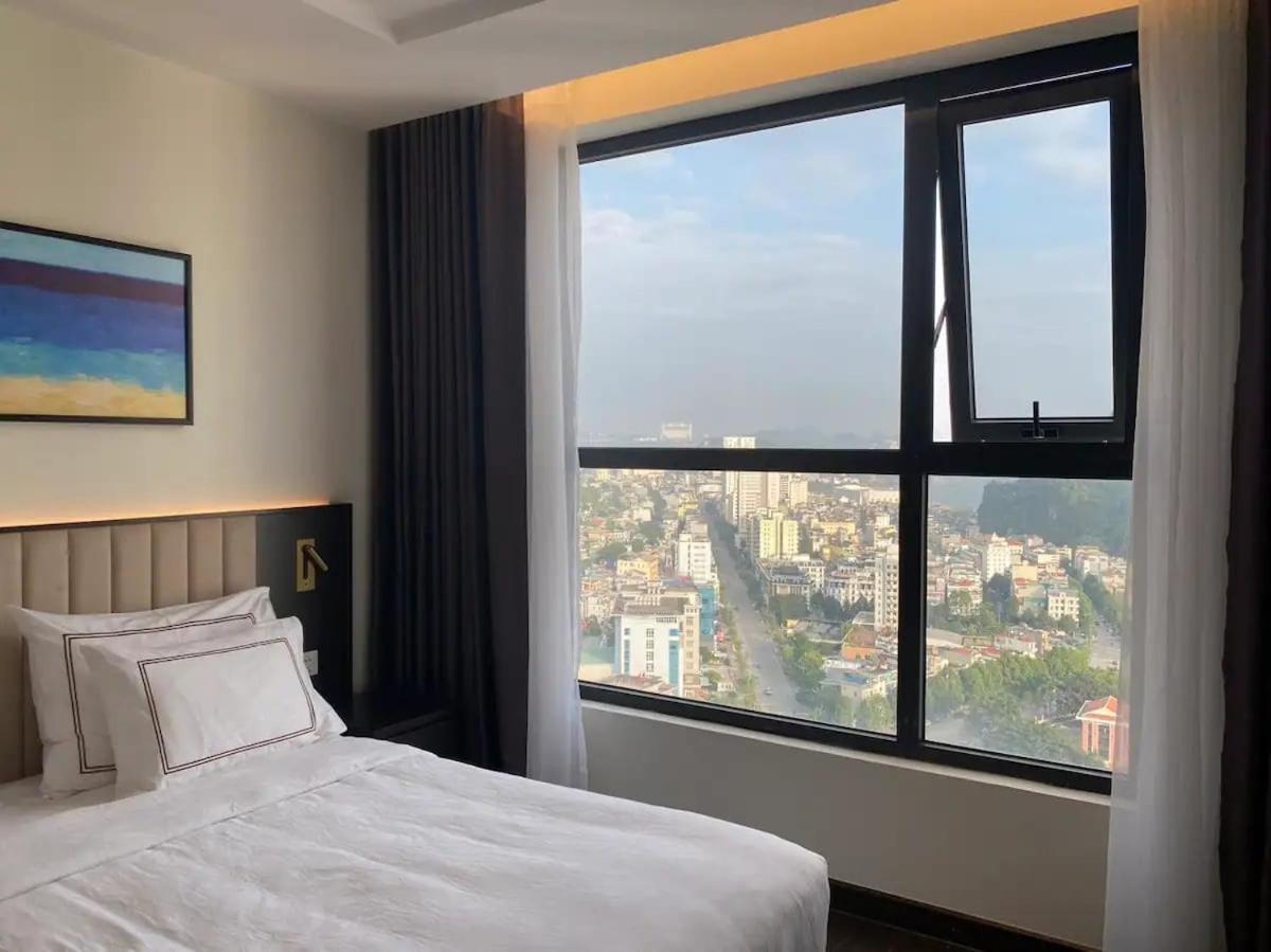 The Sapphire Residence S2 Ha Long Exteriör bild